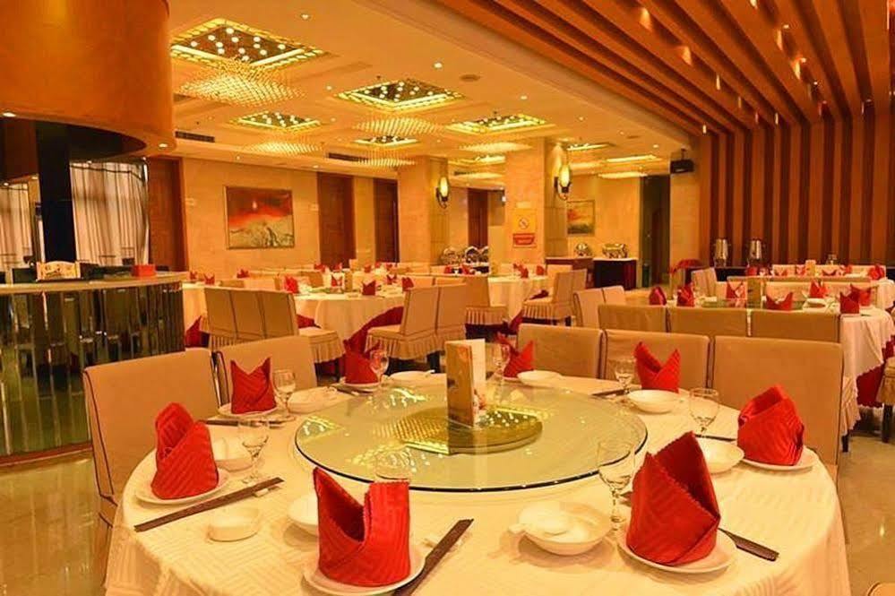 ווהאן Sprot-Life Garden Hotel מראה חיצוני תמונה